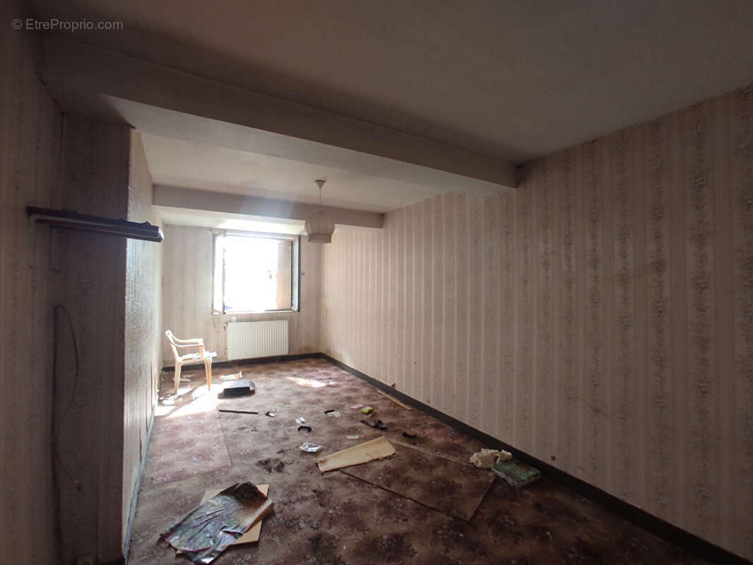 Maison à SAINT-CIERS-DE-CANESSE