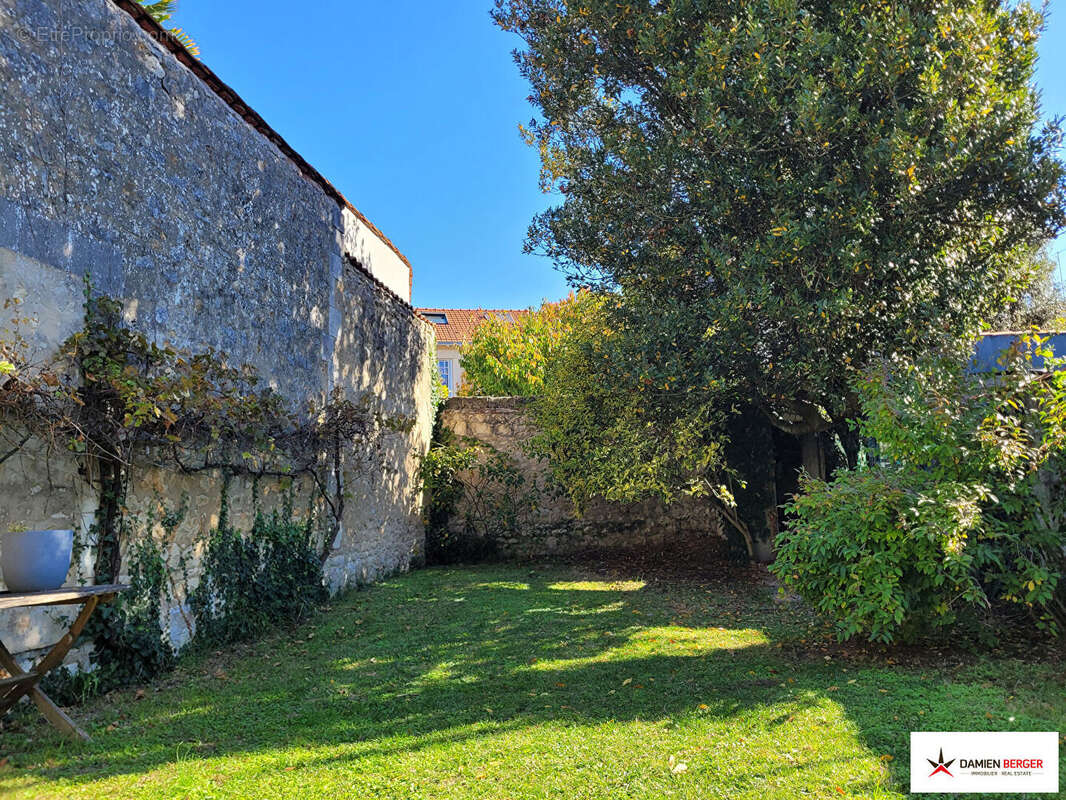 Maison à LA ROCHELLE
