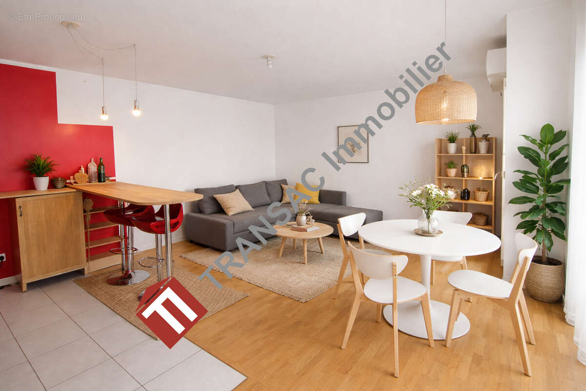 Appartement à FONTENAY-SOUS-BOIS