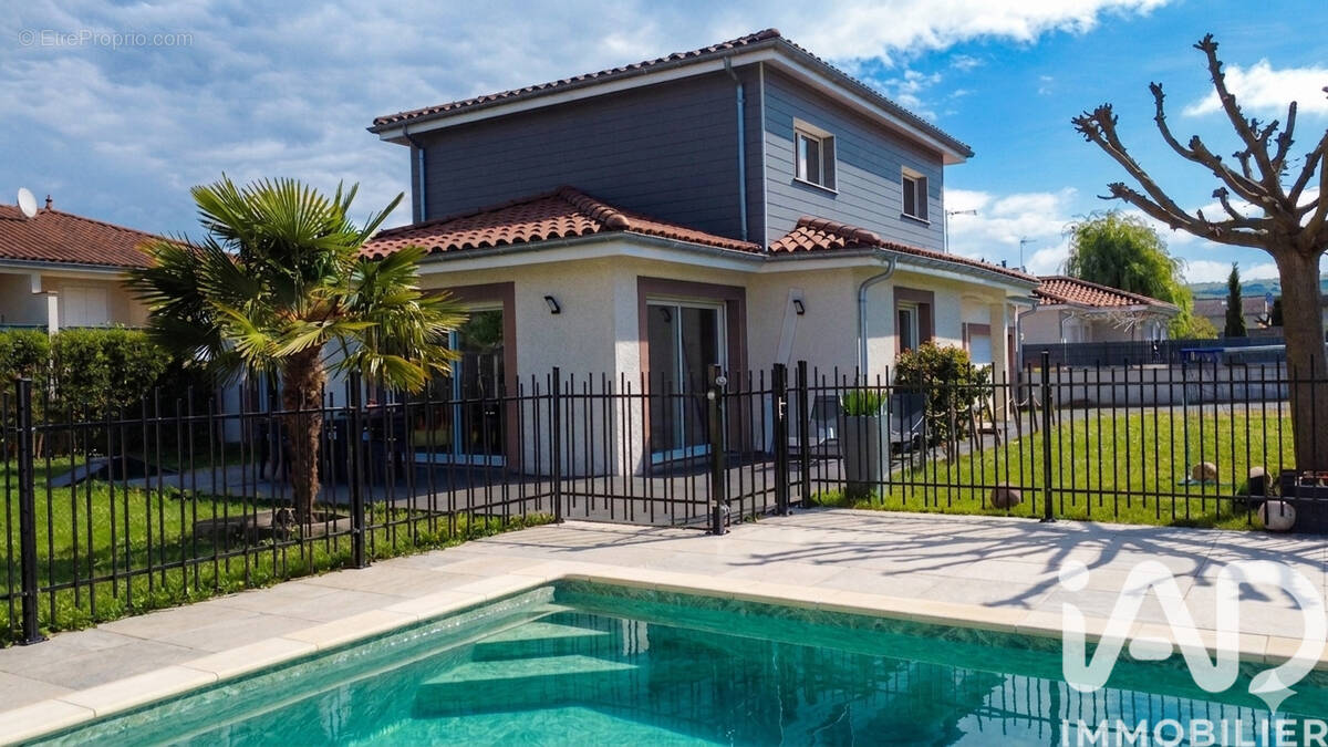 Photo 1 - Maison à SAINT-GALMIER