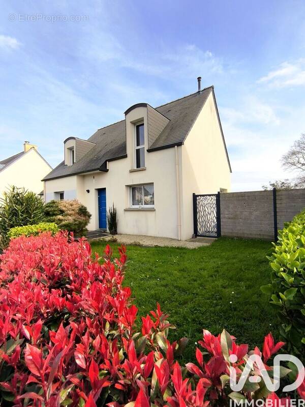 Photo 1 - Maison à SAINT-GUINOUX