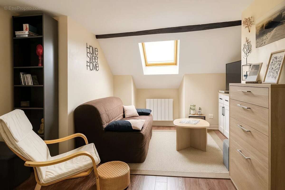 Appartement à FONTENAY-TRESIGNY