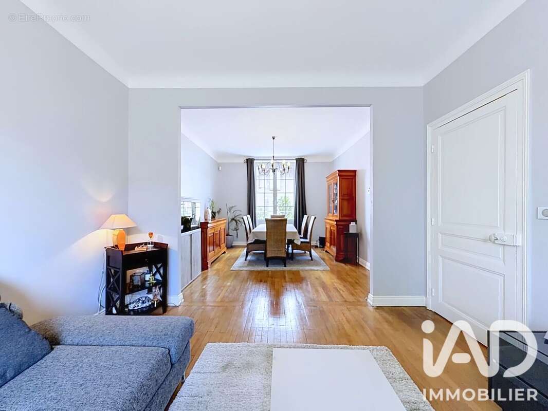 Maison 152 m² à Seremange-Erzange  - photo 4