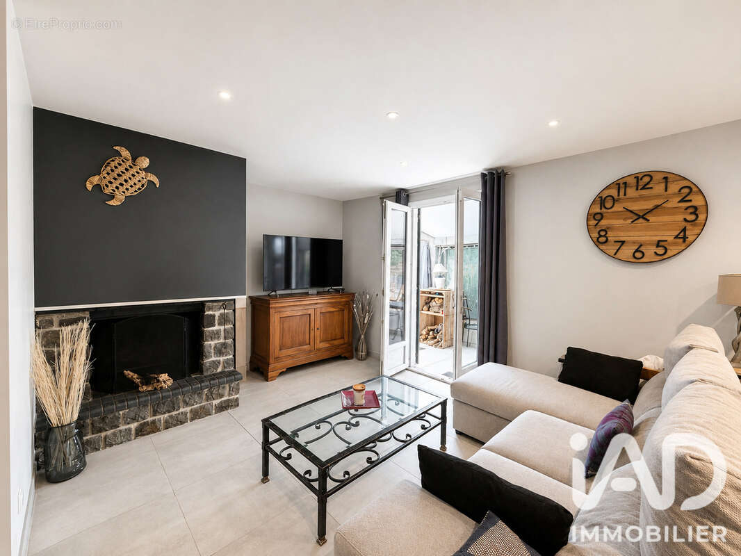 Maison 89 m² à Saint-Mamert-Du-Gard  - photo 7