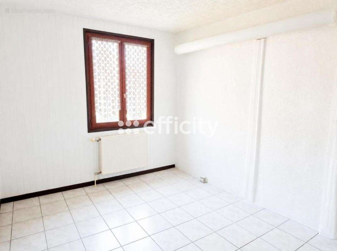 Maison 91 m² à Cernay  - photo 8