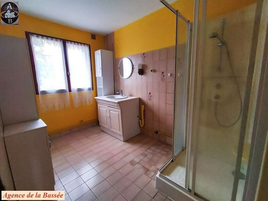 Maison 88 m² à Provins  - photo 8