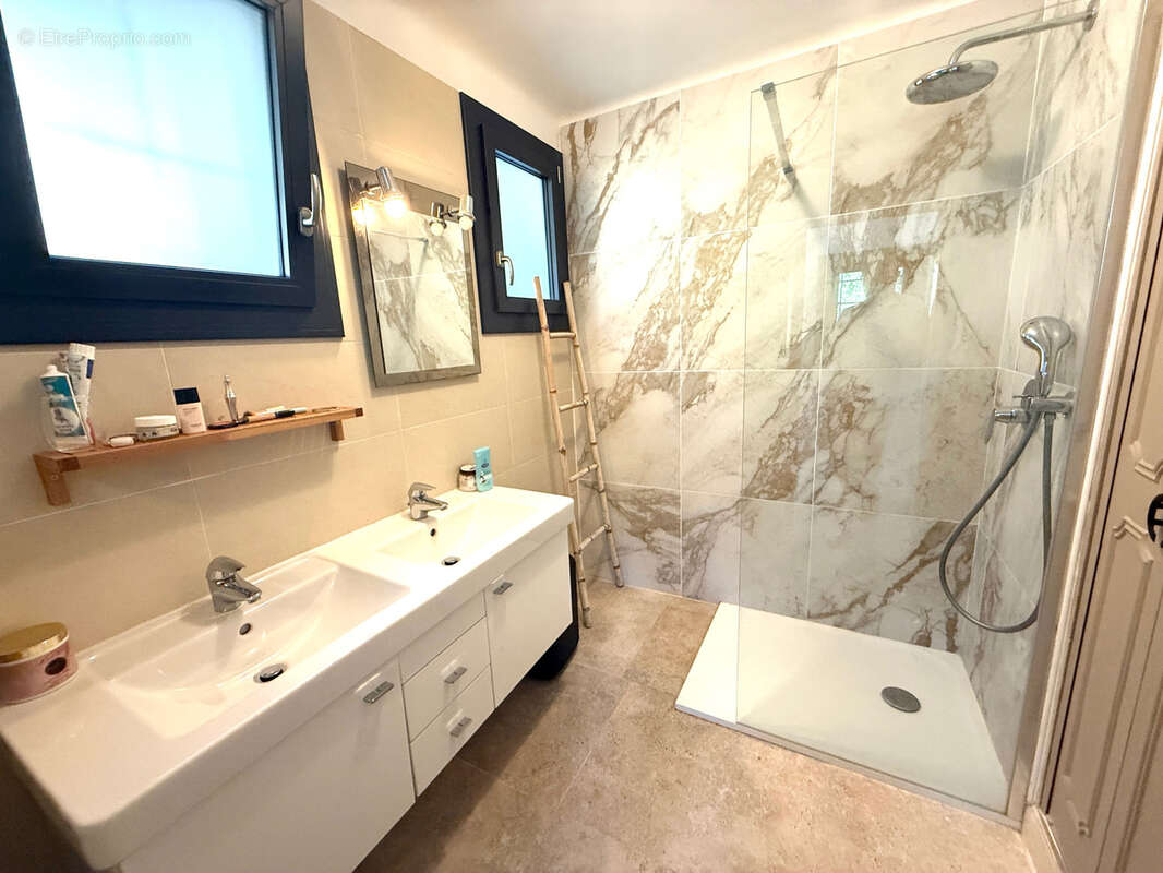 Maison à CAVALAIRE-SUR-MER