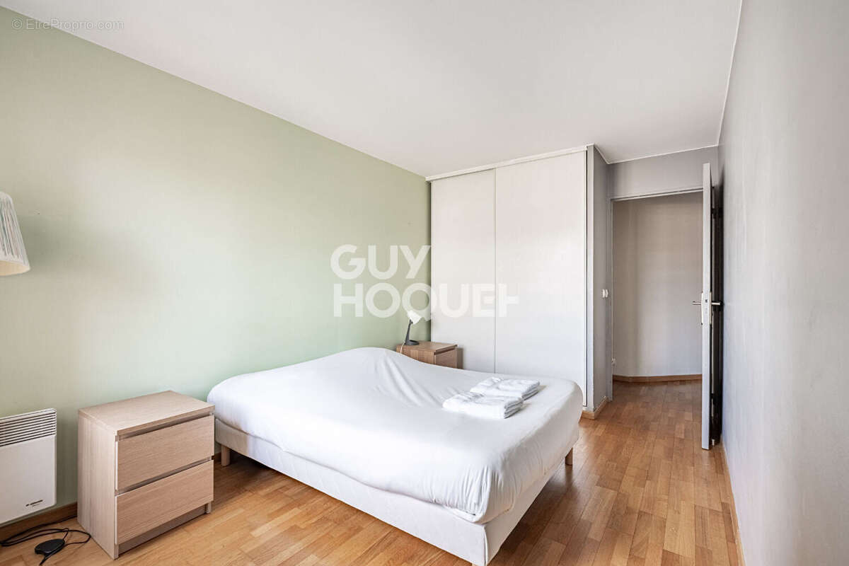 Appartement à SURESNES