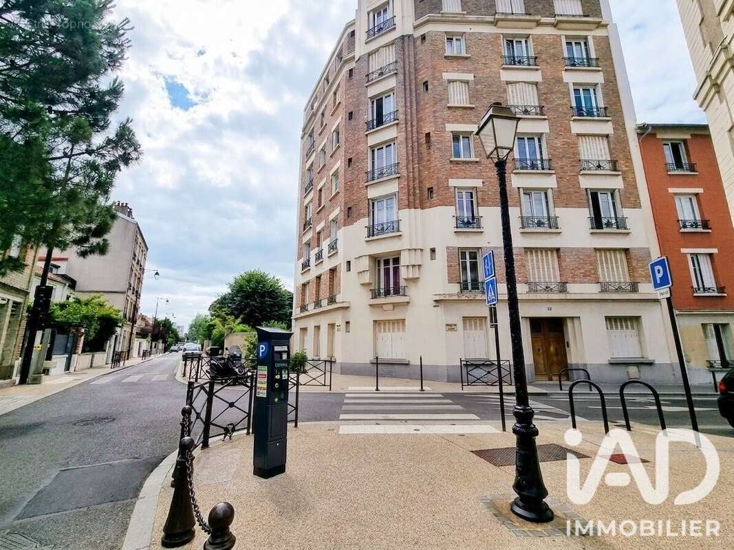 Photo 6 - Appartement à COURBEVOIE