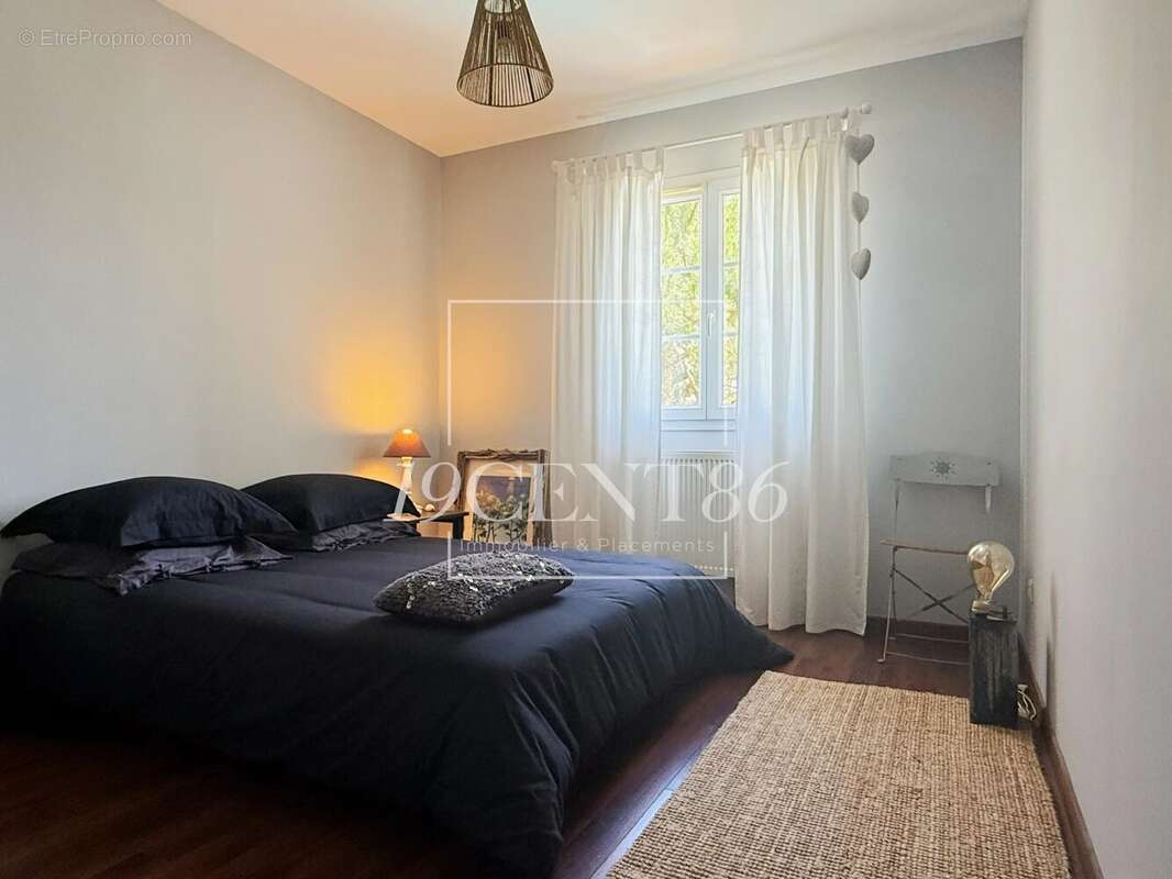 Maison 125 m² à Communay  - photo 14