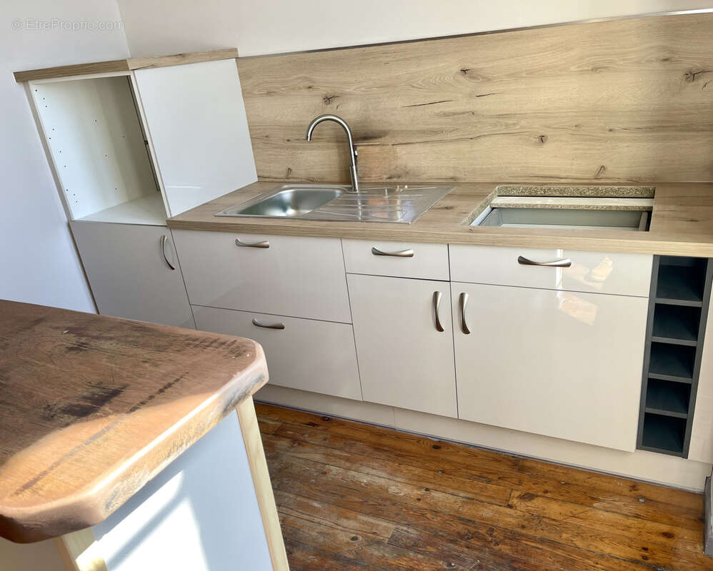 Appartement à PIERRELATTE