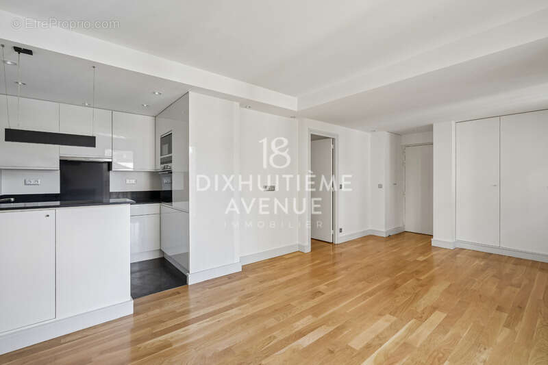 3 pièces avec 2 chambres - photo 9