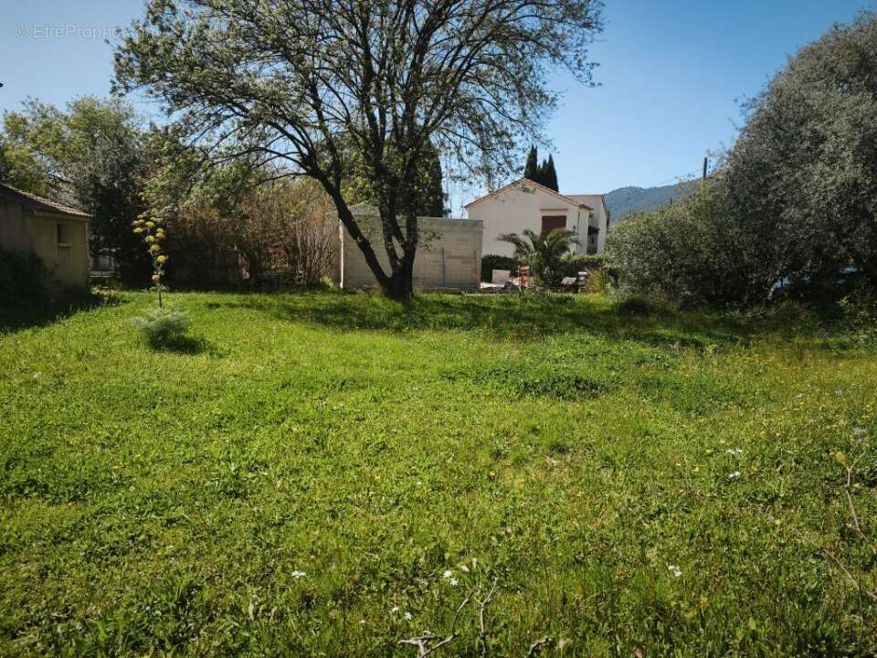 Terrain à LA VALETTE-DU-VAR