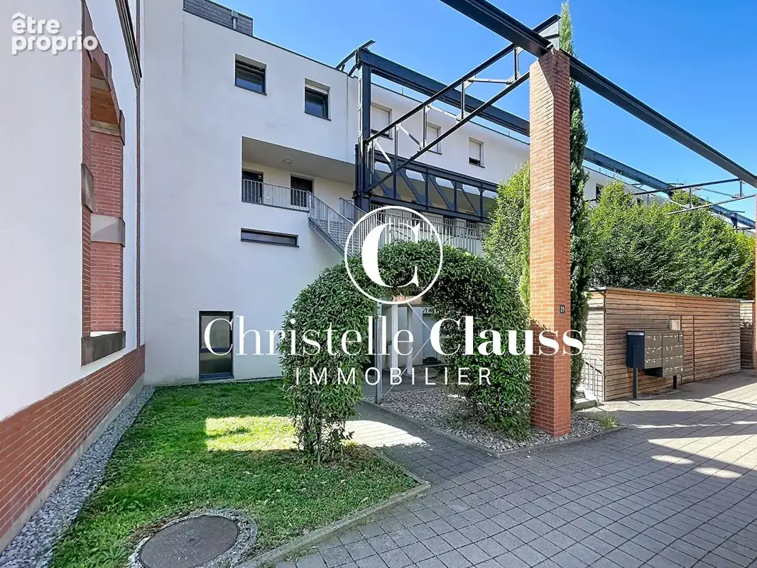 Schiltigheim - 3 pièces - 92 m² - rooftop 25 m² - garage & parking - photo 12