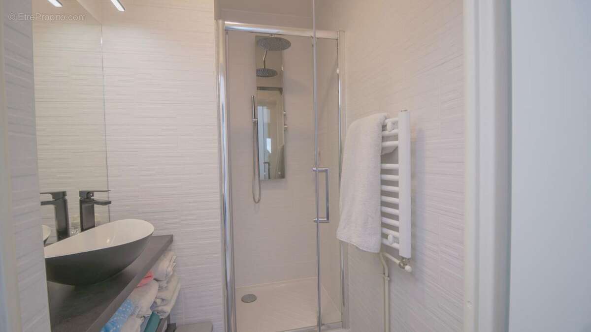 Appartement à NANTERRE