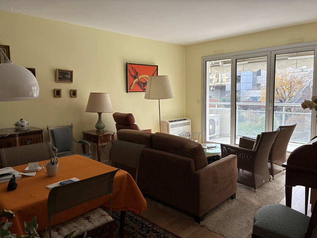 Appartement à BOULOGNE-BILLANCOURT
