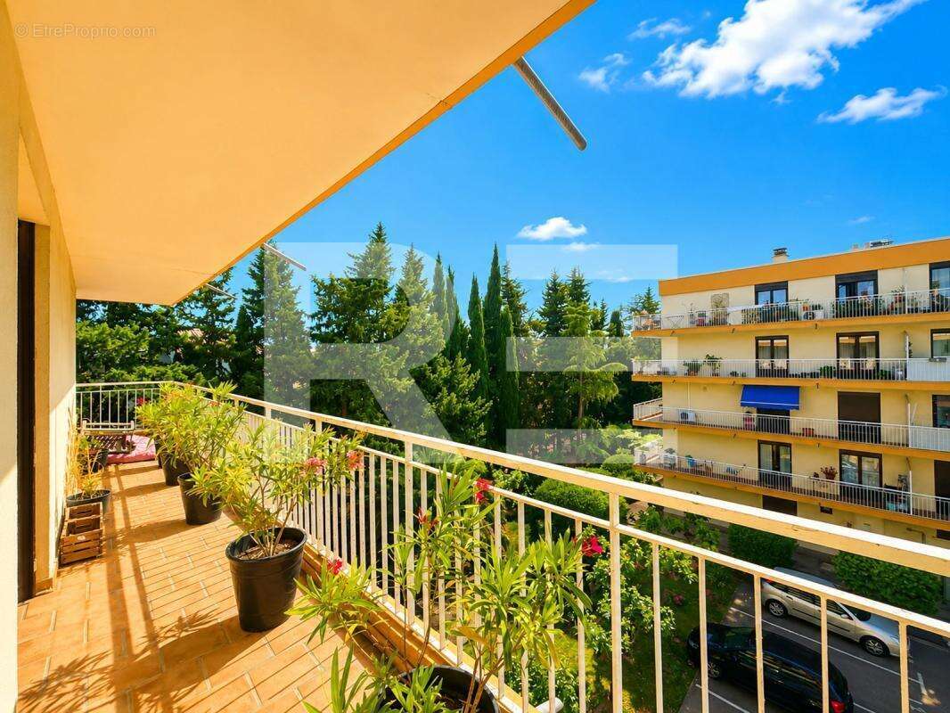 Appartement à NIMES