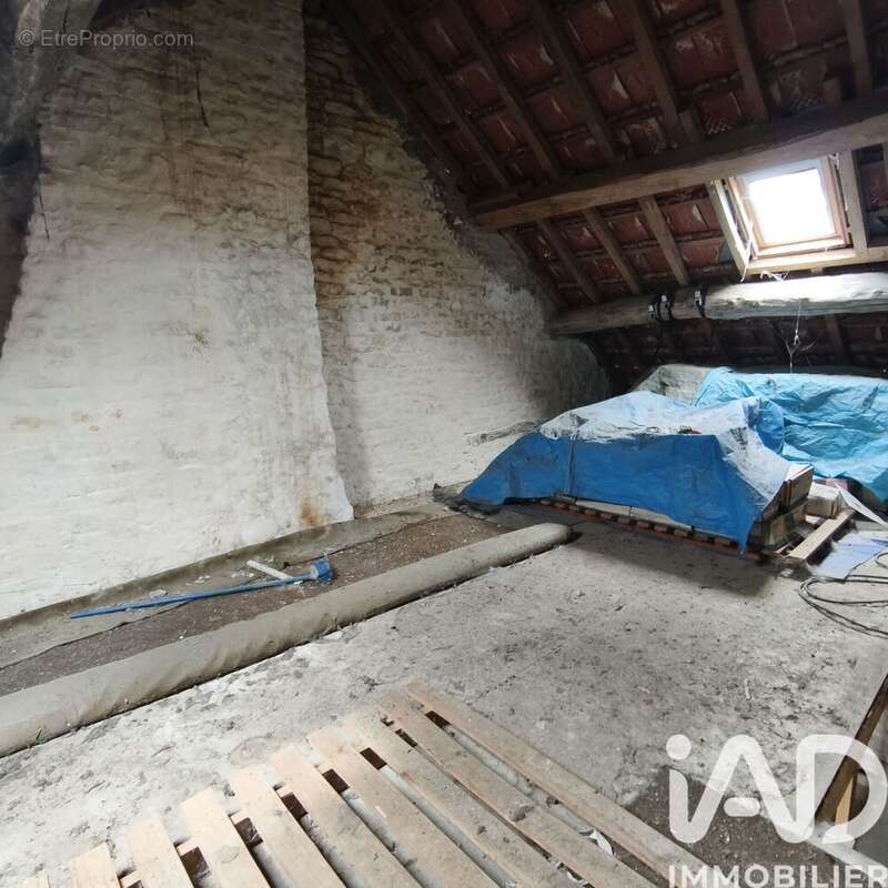 Photo 5 - Maison à CHATEL-GERARD