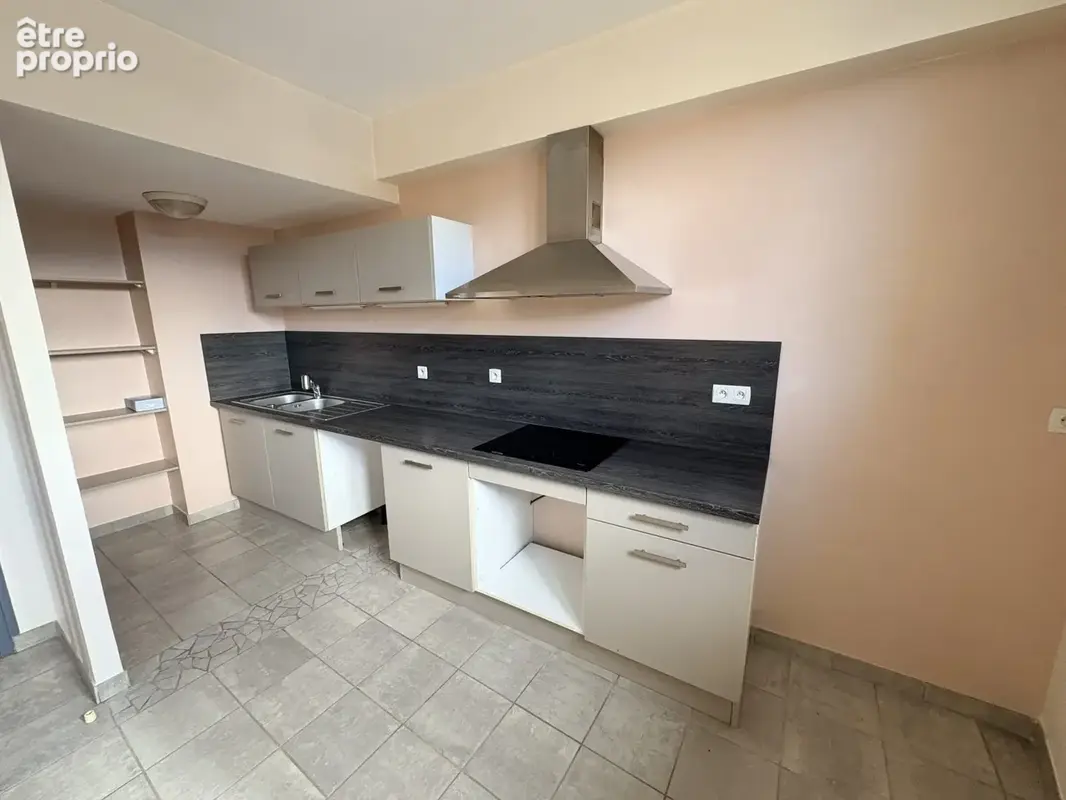 Appartement 2 pièces 54 m² à vendre à Saint-Laurent-En-Royans (26190) - photo 2