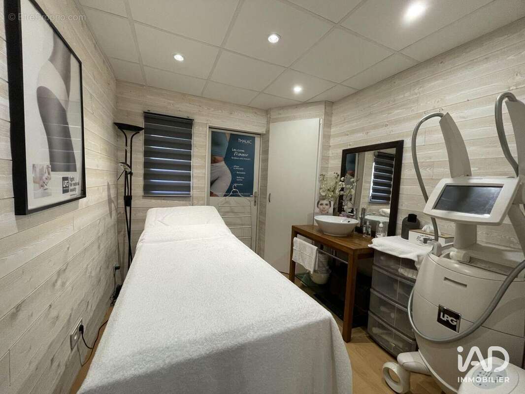 Photo 7 - Commerce à ARPAJON