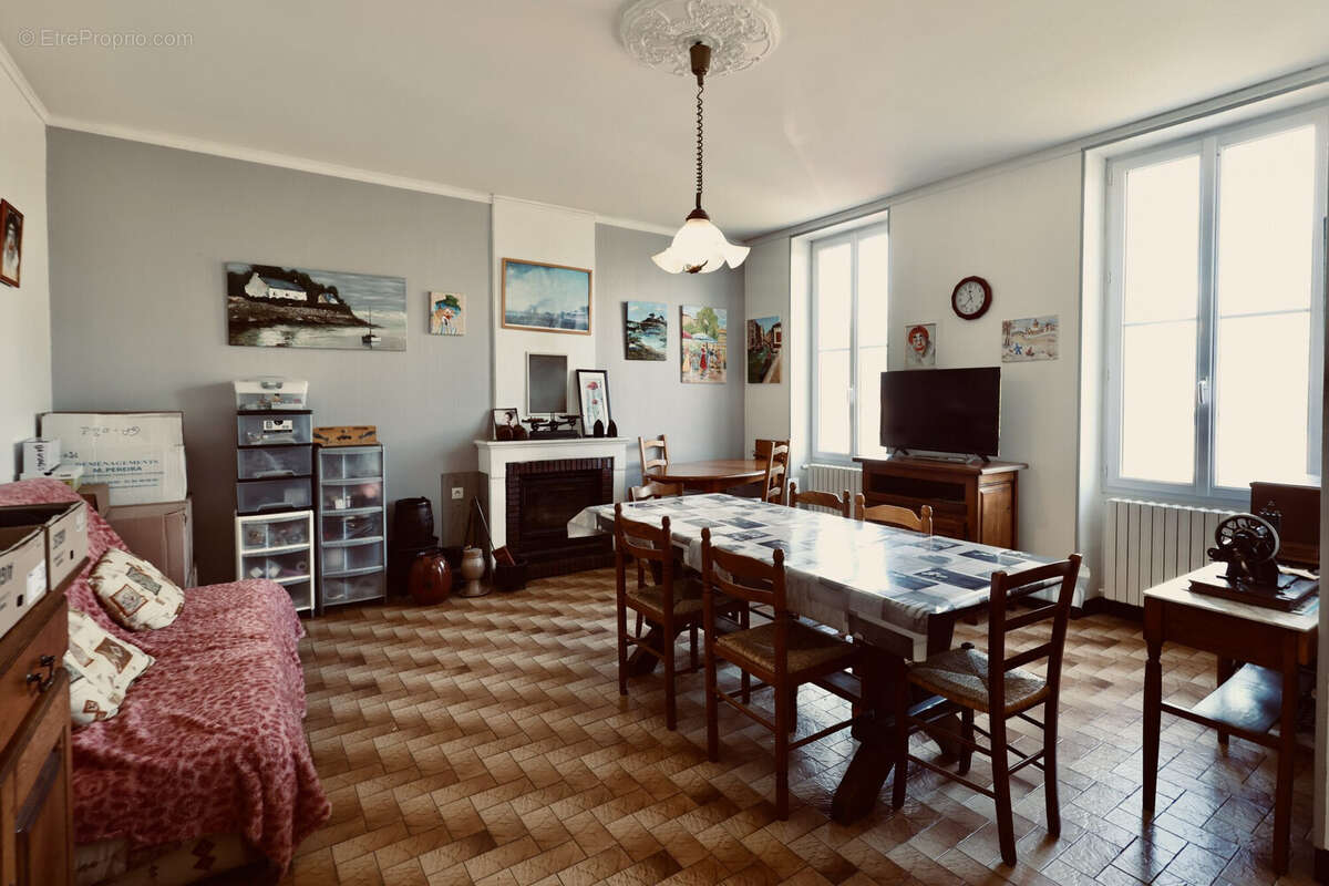 Maison à ROCHEFORT
