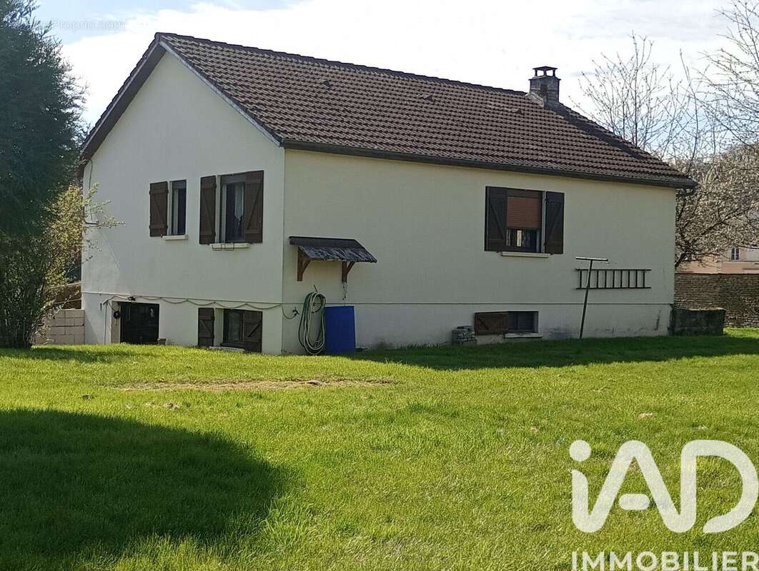 Maison 83 m² à Vesaignes-Sous-Lafauche  - photo 5