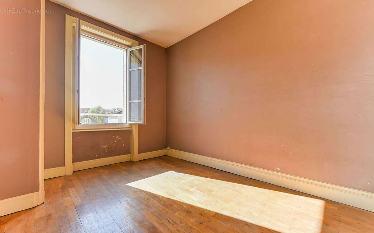 Appartement à LYON-3E