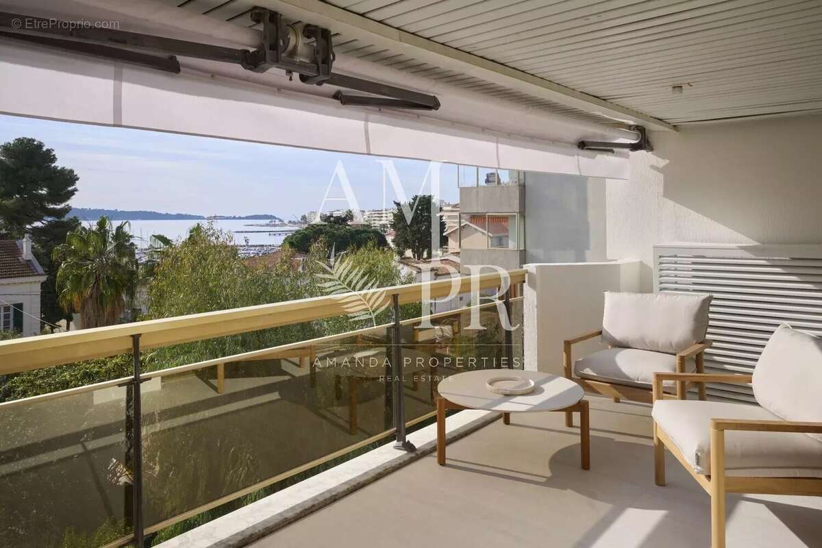 Appartement à CANNES