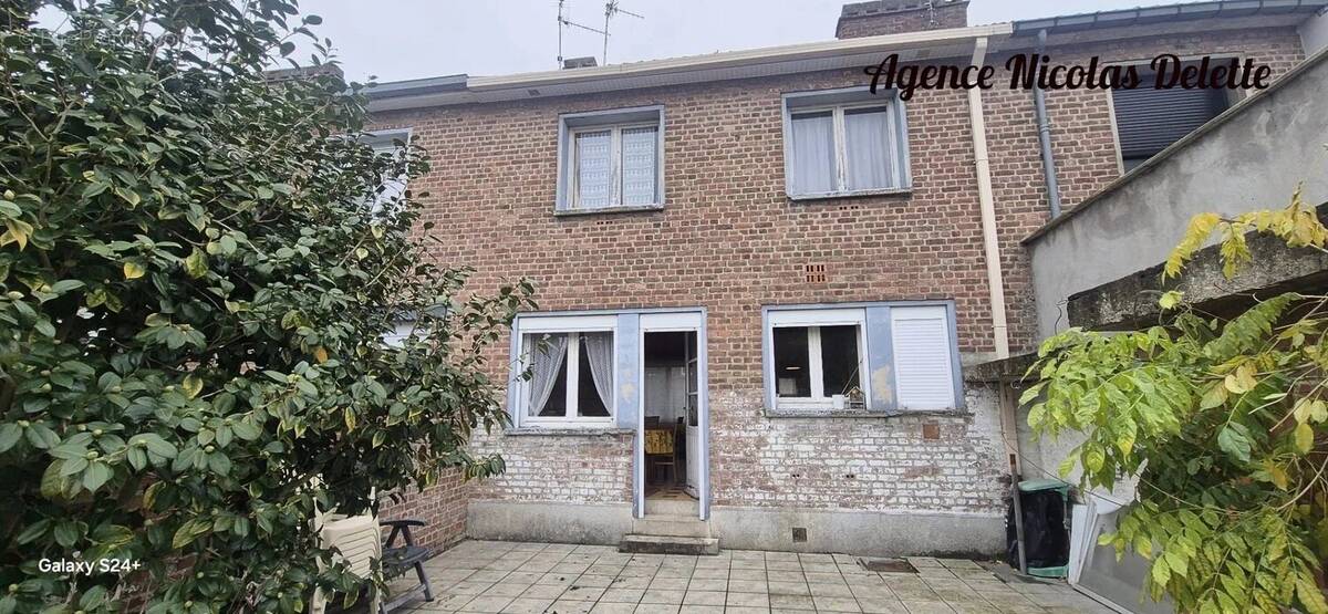 Maison à WERVICQ-SUD
