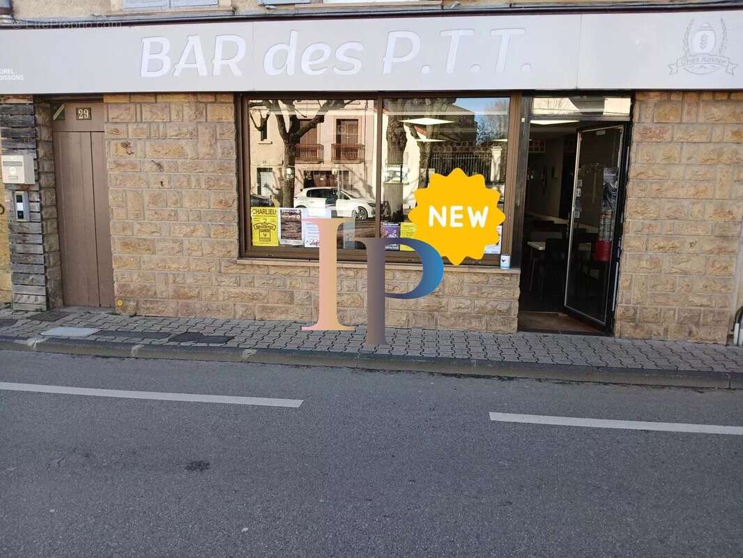 Commerce à CHARLIEU