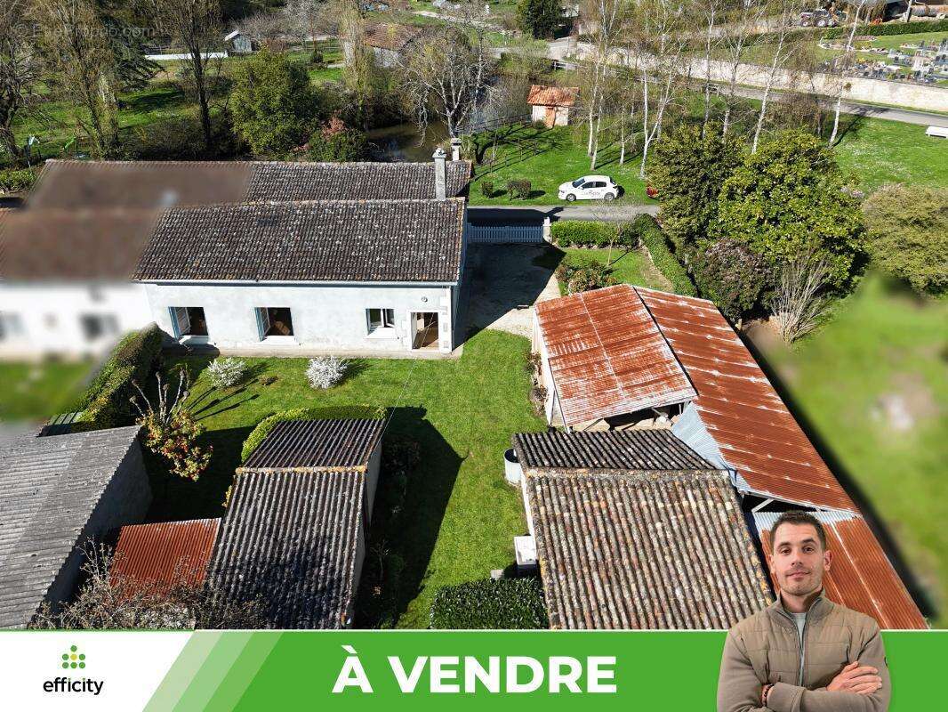 Maison à ROMAGNE