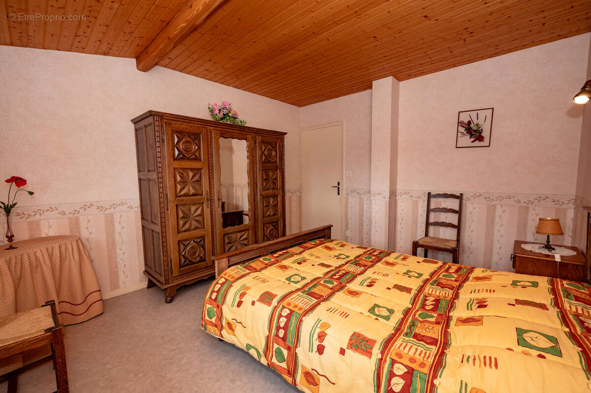 Maison à VUILLECIN