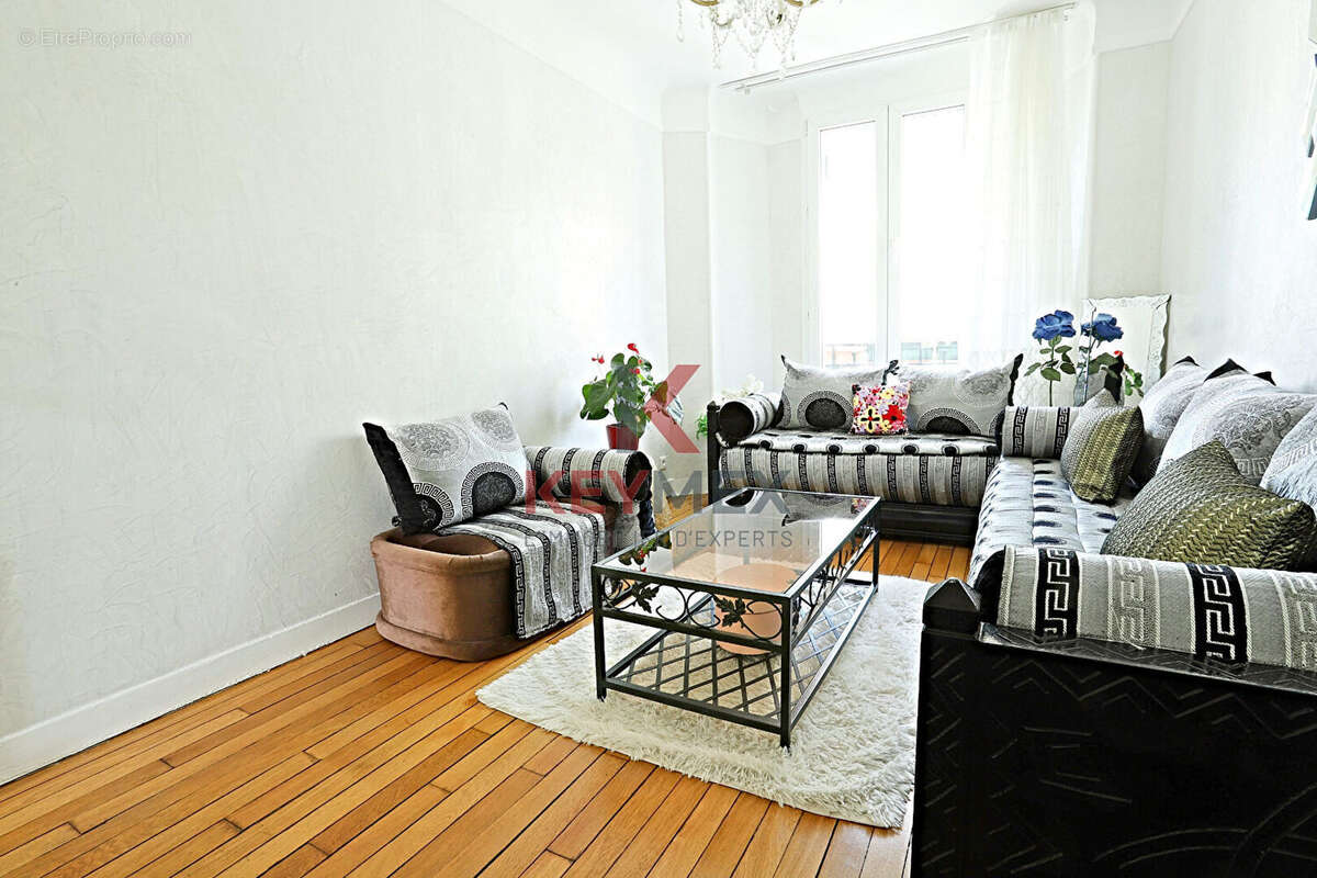 Appartement à ASNIERES-SUR-SEINE