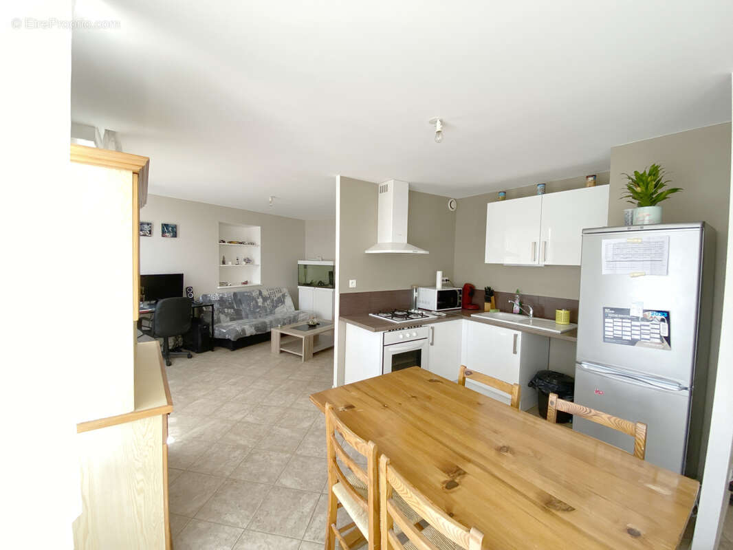 Appartement à BRINDAS