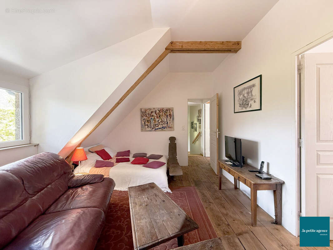Maison 120 m² à Montfarville  - photo 6