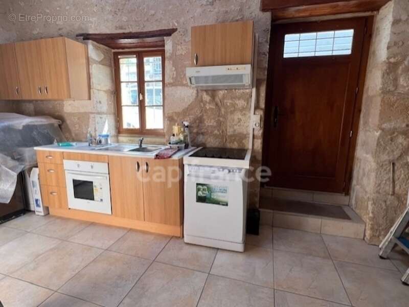 Maison à BUSSAC-SUR-CHARENTE