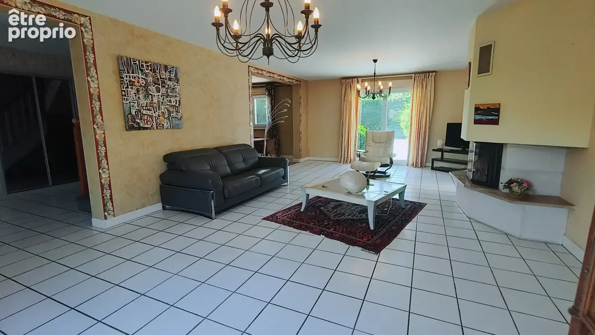 Maison familiale 4 chambres avec piscine à proximité de Chalon-sur-Saône - photo 6