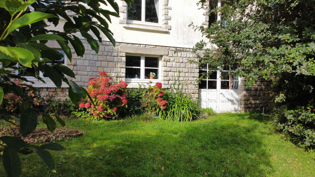 Maison à LANDIVISIAU