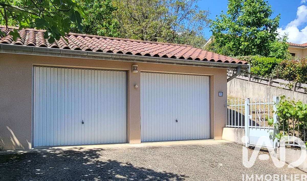 Photo 9 - Maison à SAINT-GENIS-LAVAL