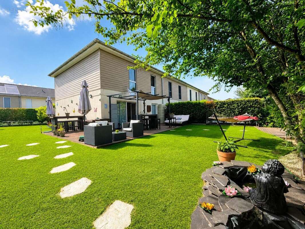 Maison 97 m² à Saint-Pierre-En-Faucigny  - photo 6