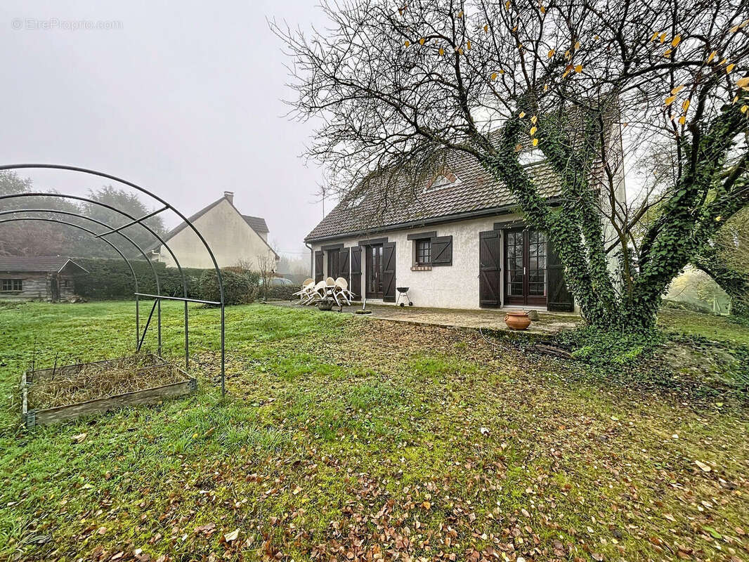 Maison à SAINTRY-SUR-SEINE