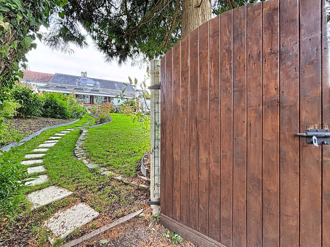 Maison à CERISY-LA-FORET