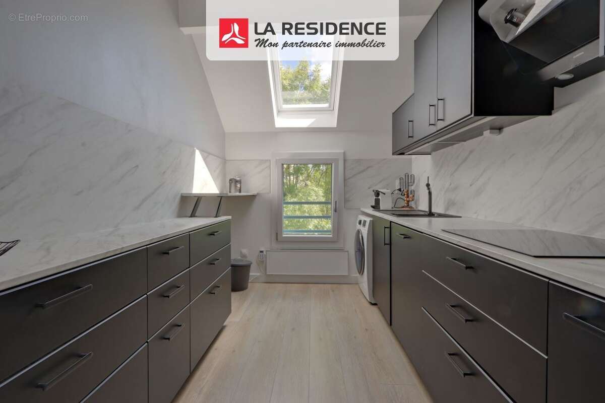 Appartement à BEAUCHAMP