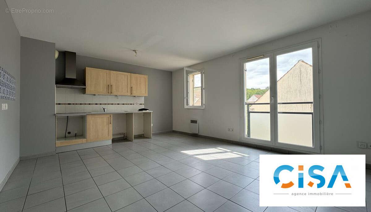 Appartement 75 m² à Verneuil-En-Halatte  - photo 2