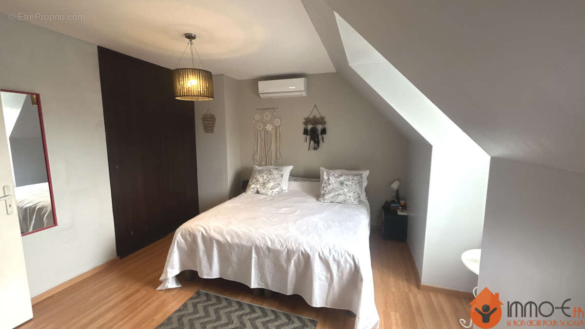 Maison à MAGNY-LE-HONGRE