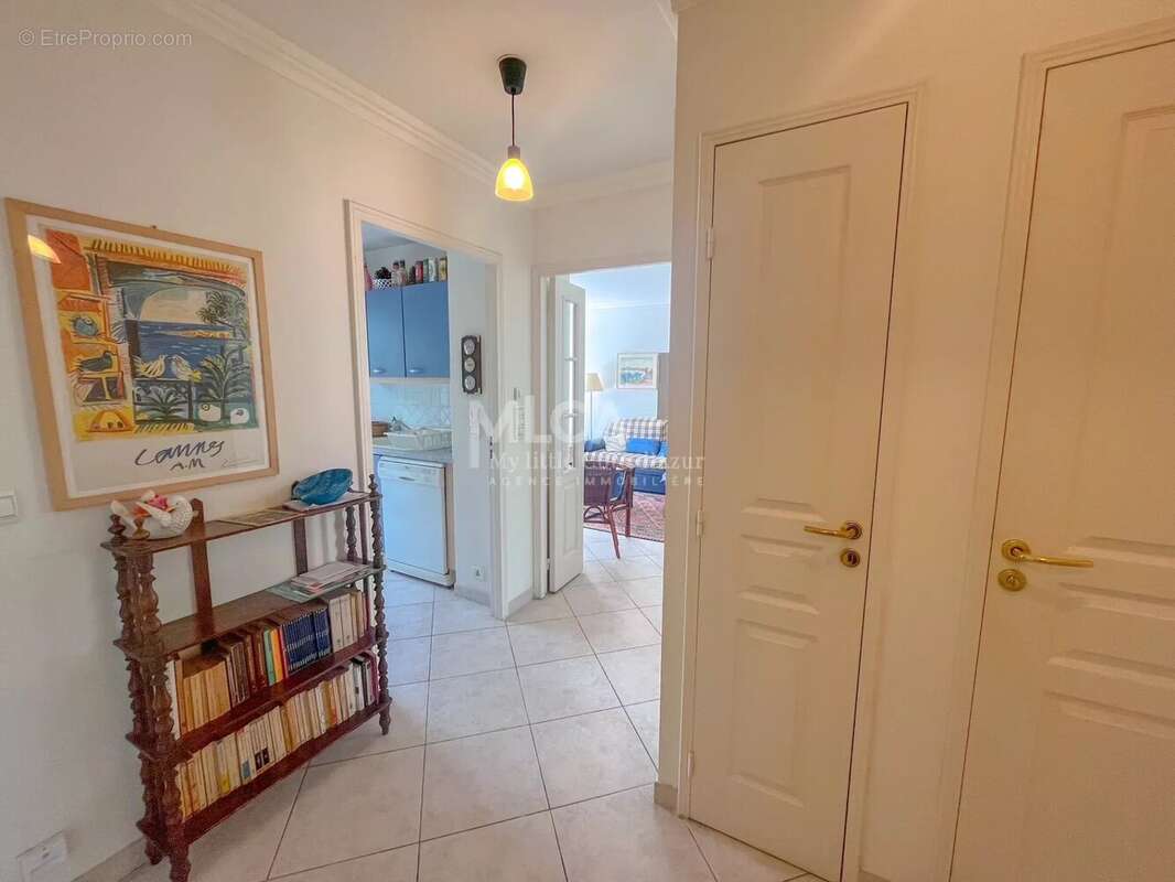 Antibes - ilette sous compromis - photo 6