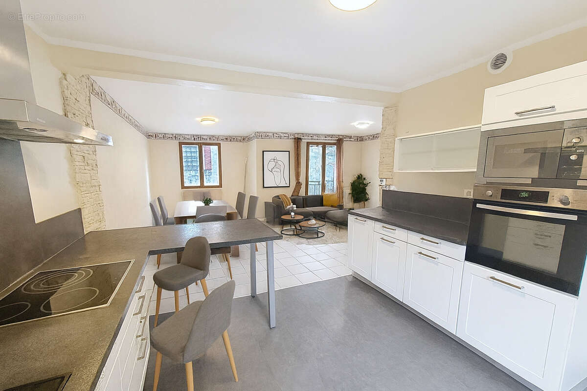 Maison à SAINT-CHAMOND