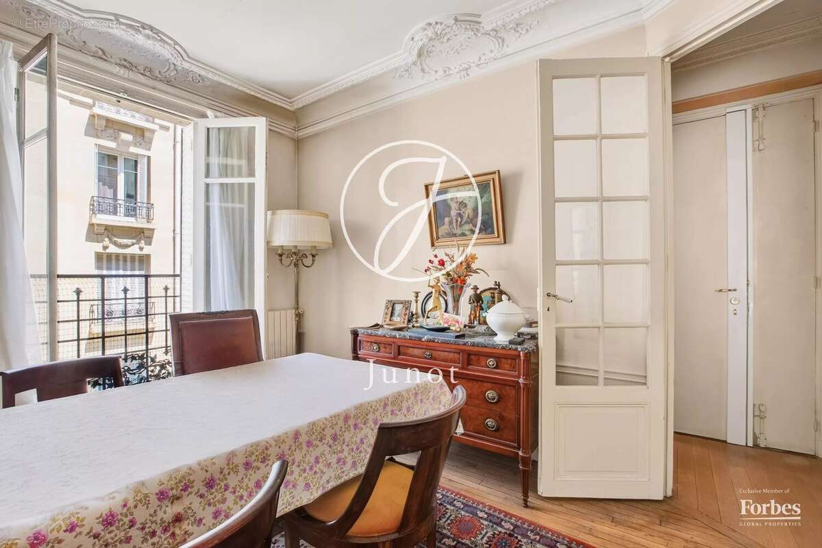 Paris 14e - RUE ROLI - Appartement à vendre - 3 pièces - 68,04m² Carrez - 1/2 chambres - Vue dégagée sur le parc. - photo 16