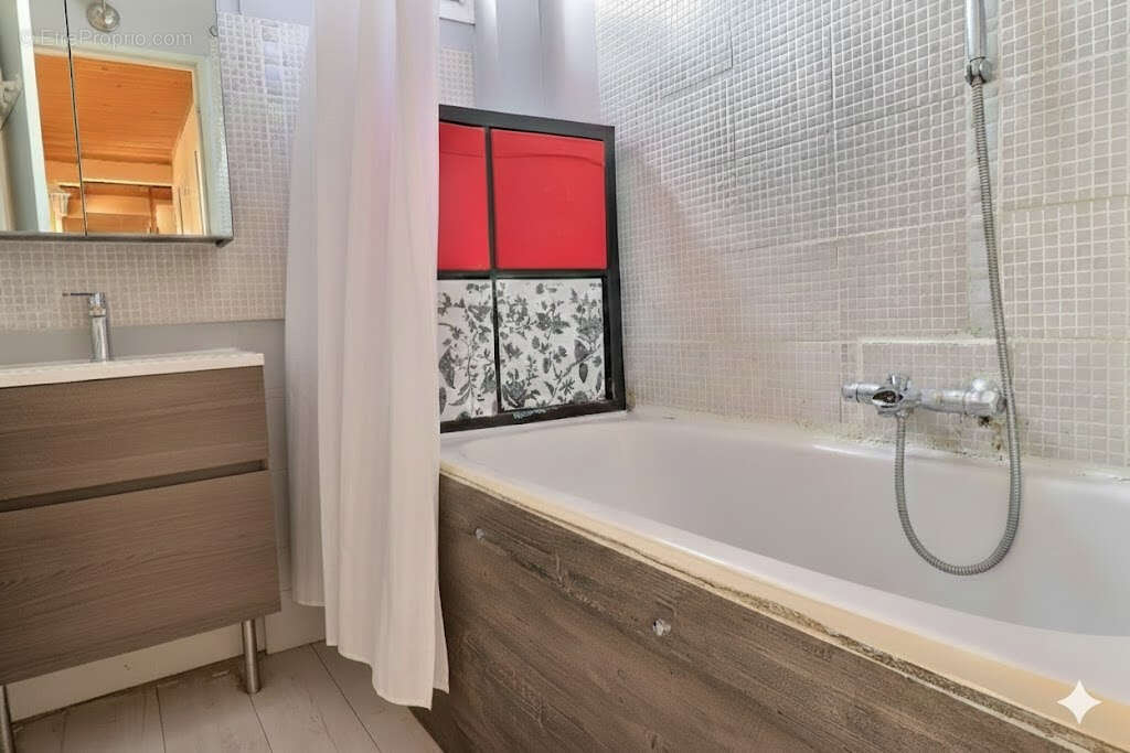 Appartement à COLOMBES