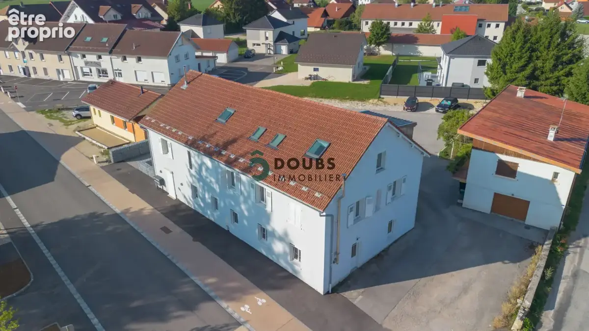 Photo Appartement à Gilley au prix de 240 000€